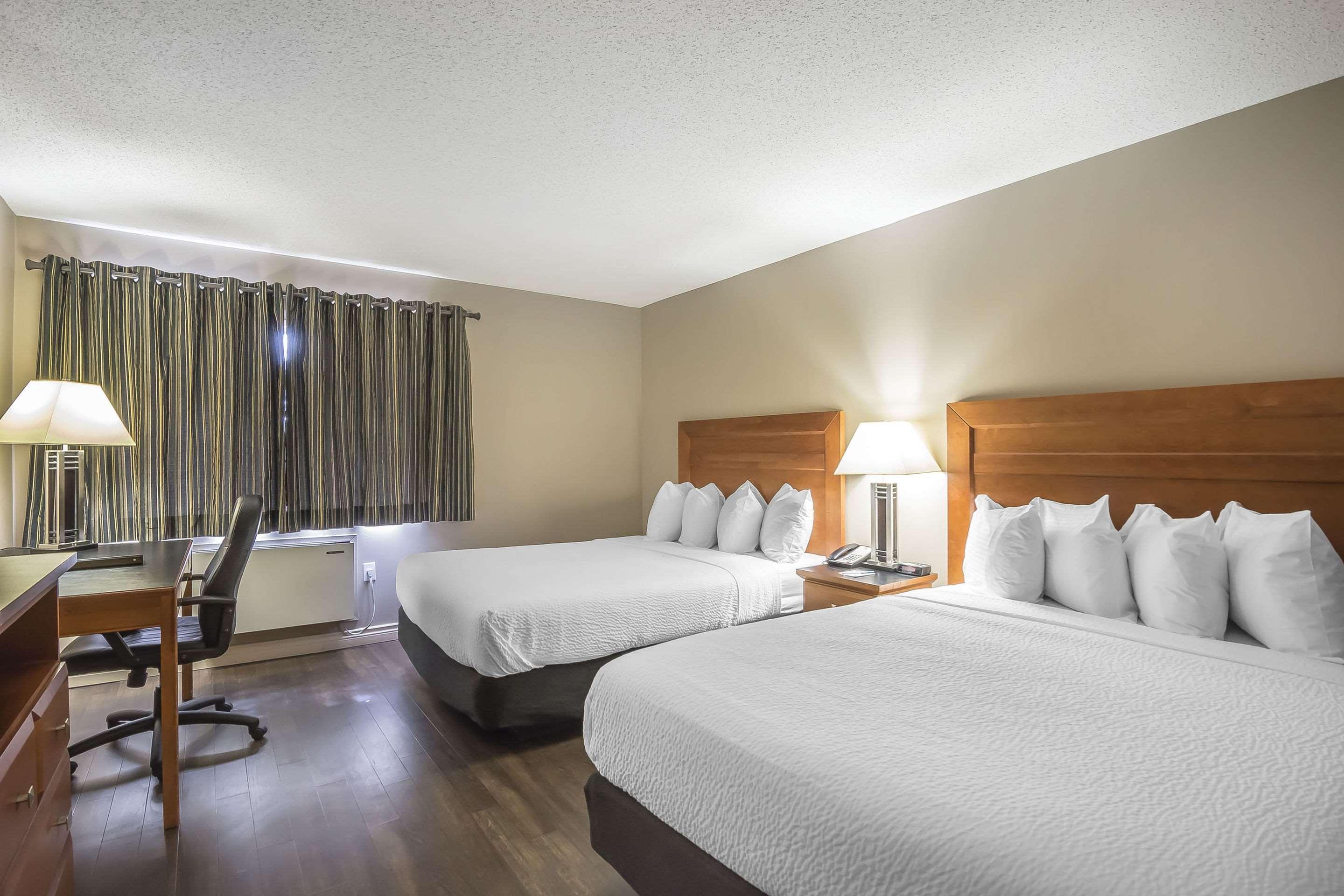 Quality Inn West Эдмонтон Экстерьер фото